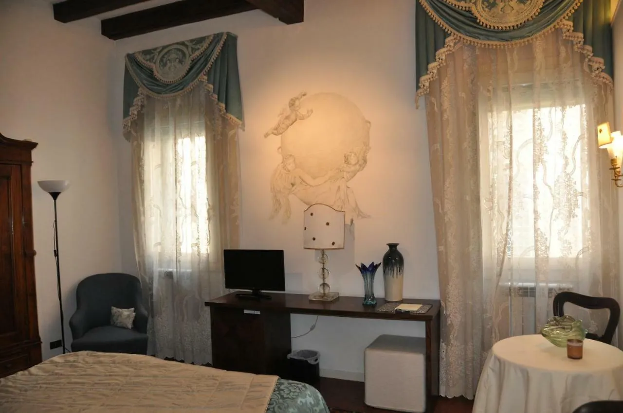 Henry'S Heaven Apartment Wenecja