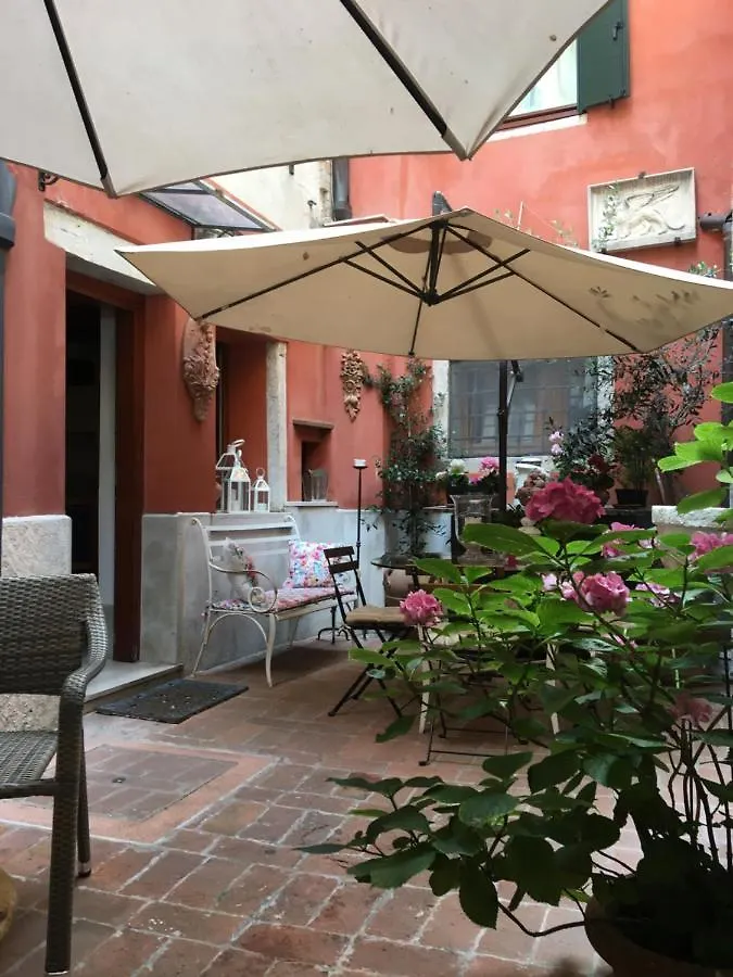 Henry'S Heaven Apartment Venice Italy